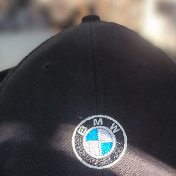 BMW Lifestyles Logo Branded Black Cap Hat - Picture 3 of 4
